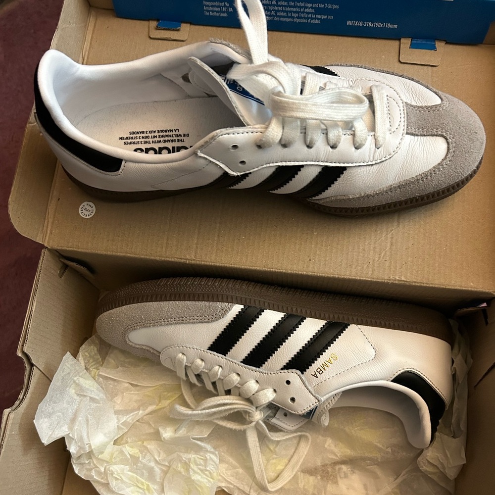 Adidas Sambas
